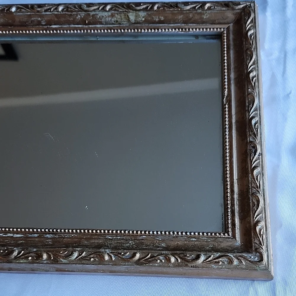 Elegant Gold Framed Wall Mirror